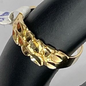 Golden Nugget Design Ring